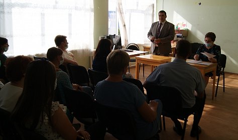 Что волнует соцработников